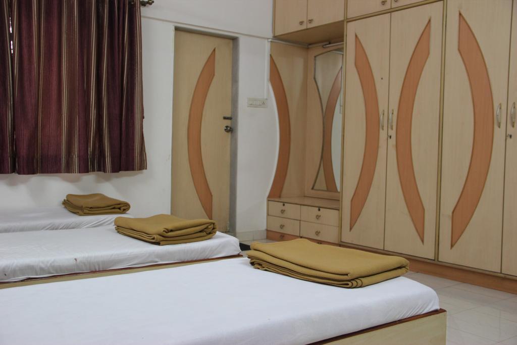Sohum Habitat Goregaon Exhibition Centre Hotel Mumbai Exterior photo